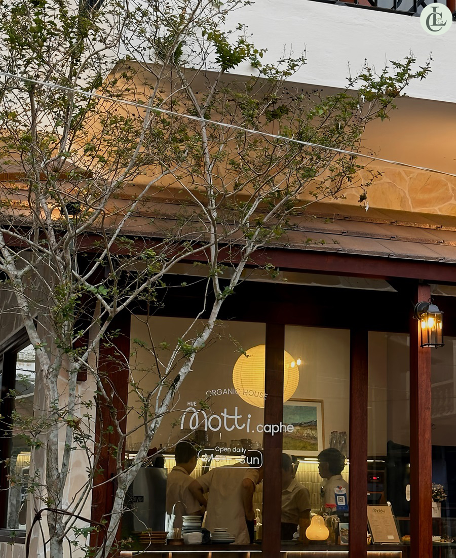Motti Cafe Huế - Quán Gu Hàn Được Giới Trẻ Yêu Thích
